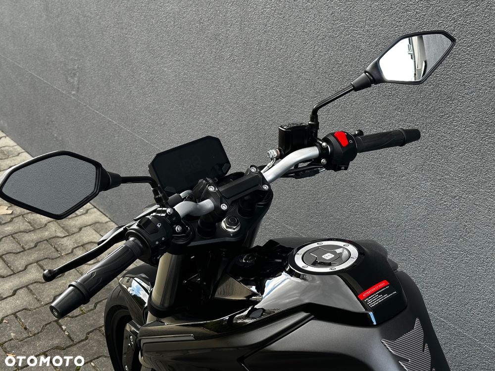 VOGE R125 - 19