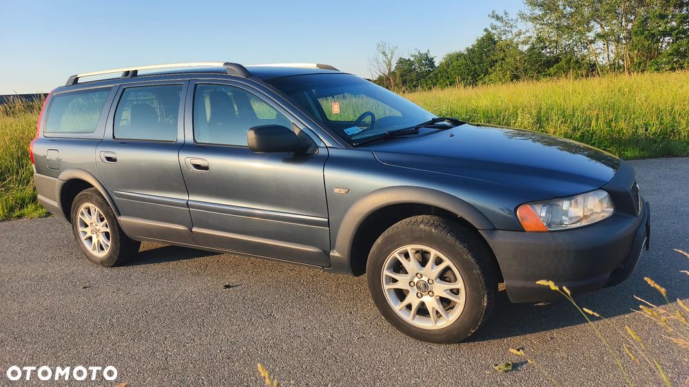 Volvo XC 70 D5 AWD Kinetic - 9