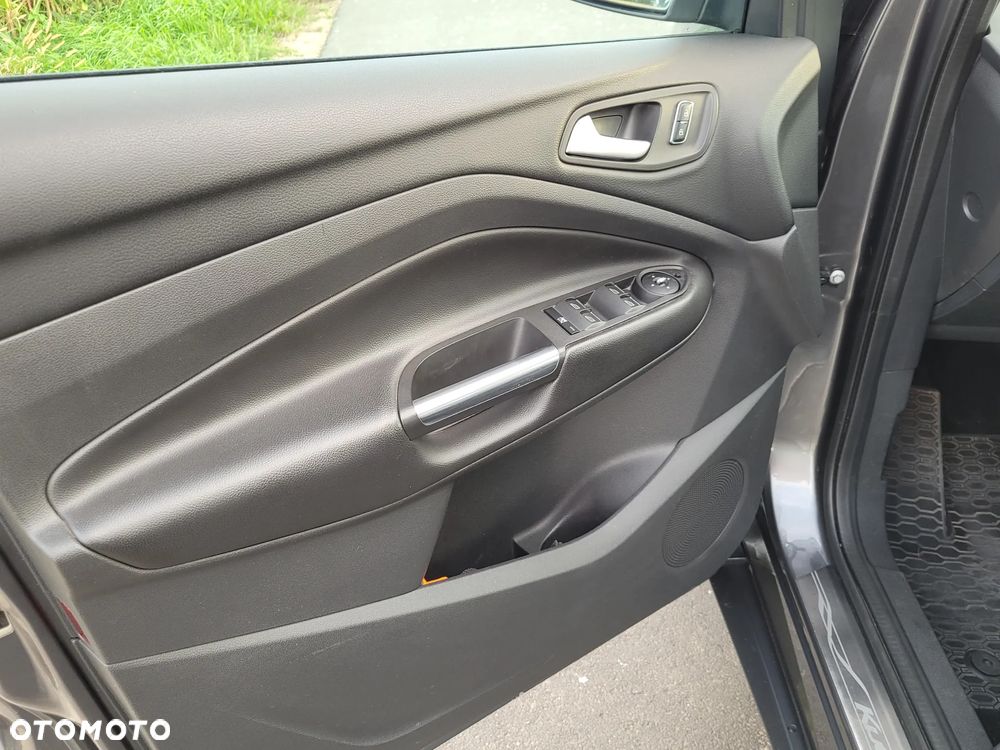 Ford Kuga 2.0 TDCi 4WD Titanium - 18