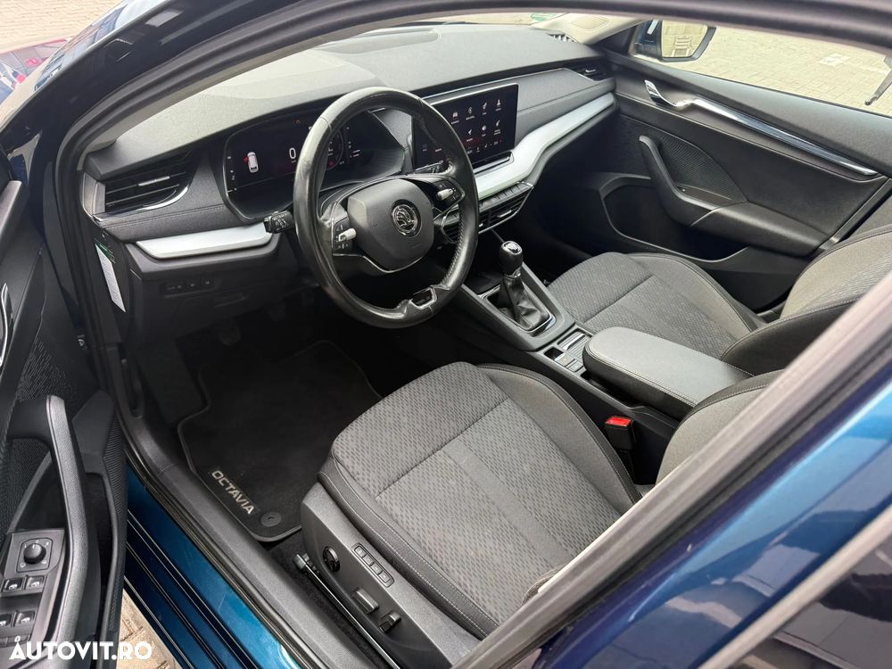 Skoda Octavia 2.0 TDI Premium Edition - 15