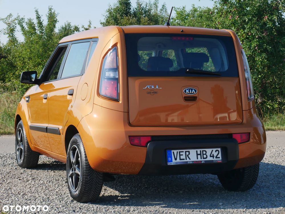 Kia Soul - 10