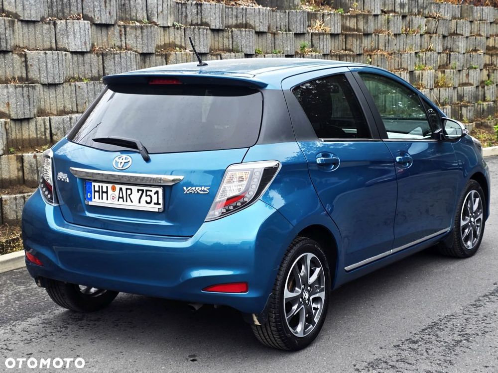Toyota Yaris 1.33 Premium - 4