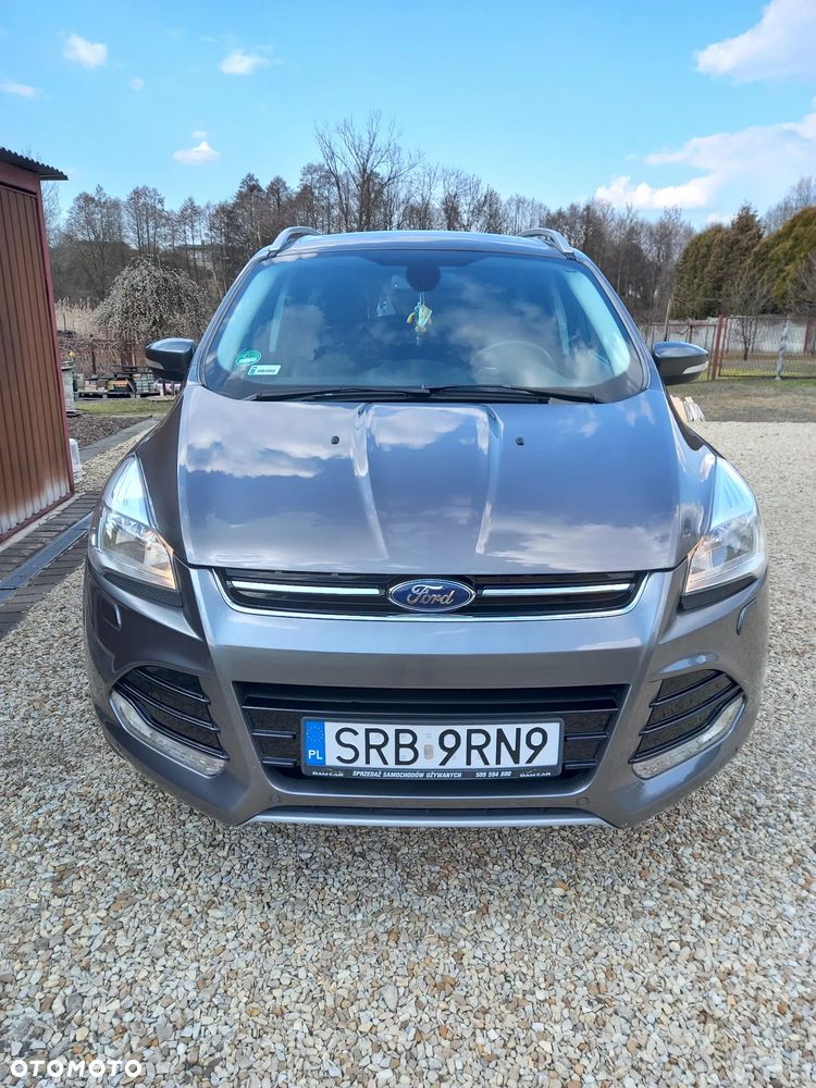 Ford Kuga - 1