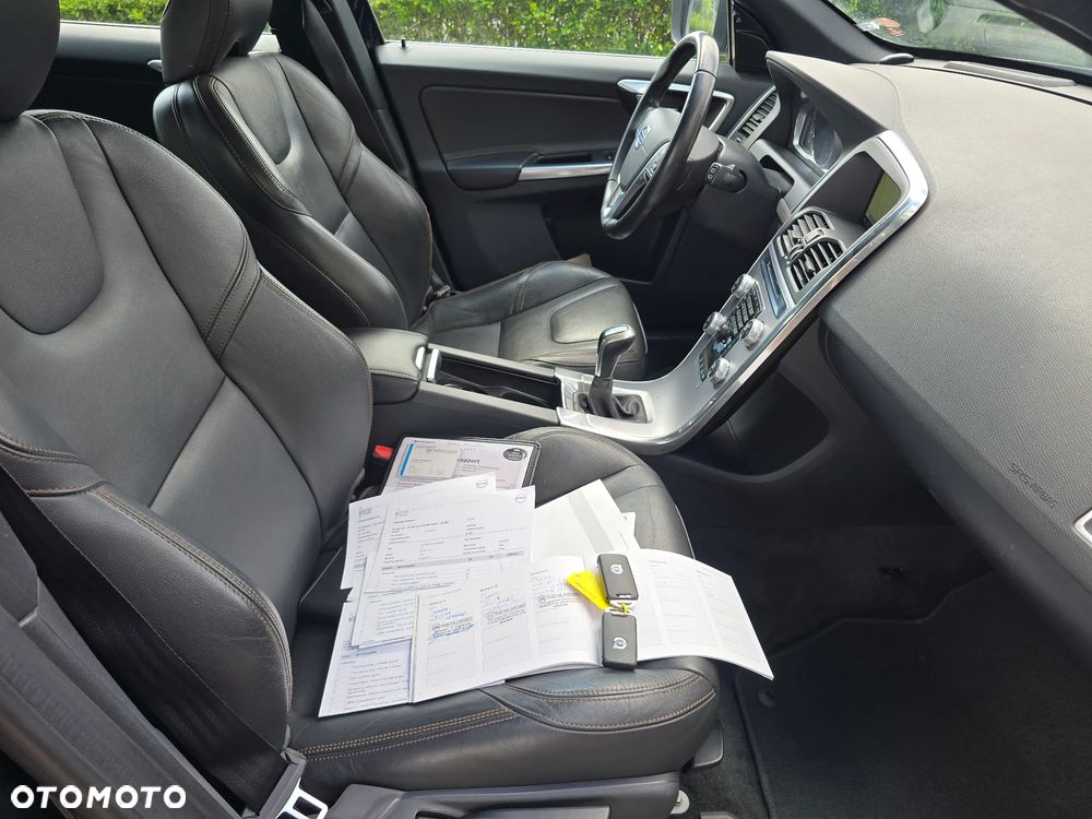 Volvo XC 60 - 16