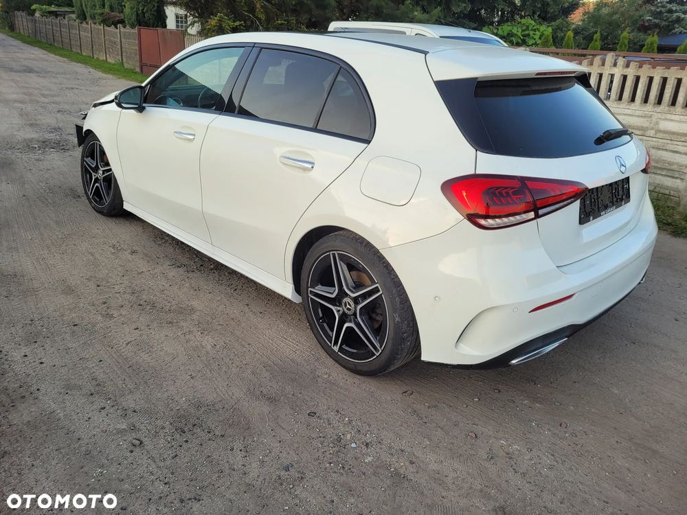 Mercedes-Benz Klasa A 180 d 7G-DCT AMG Line - 2