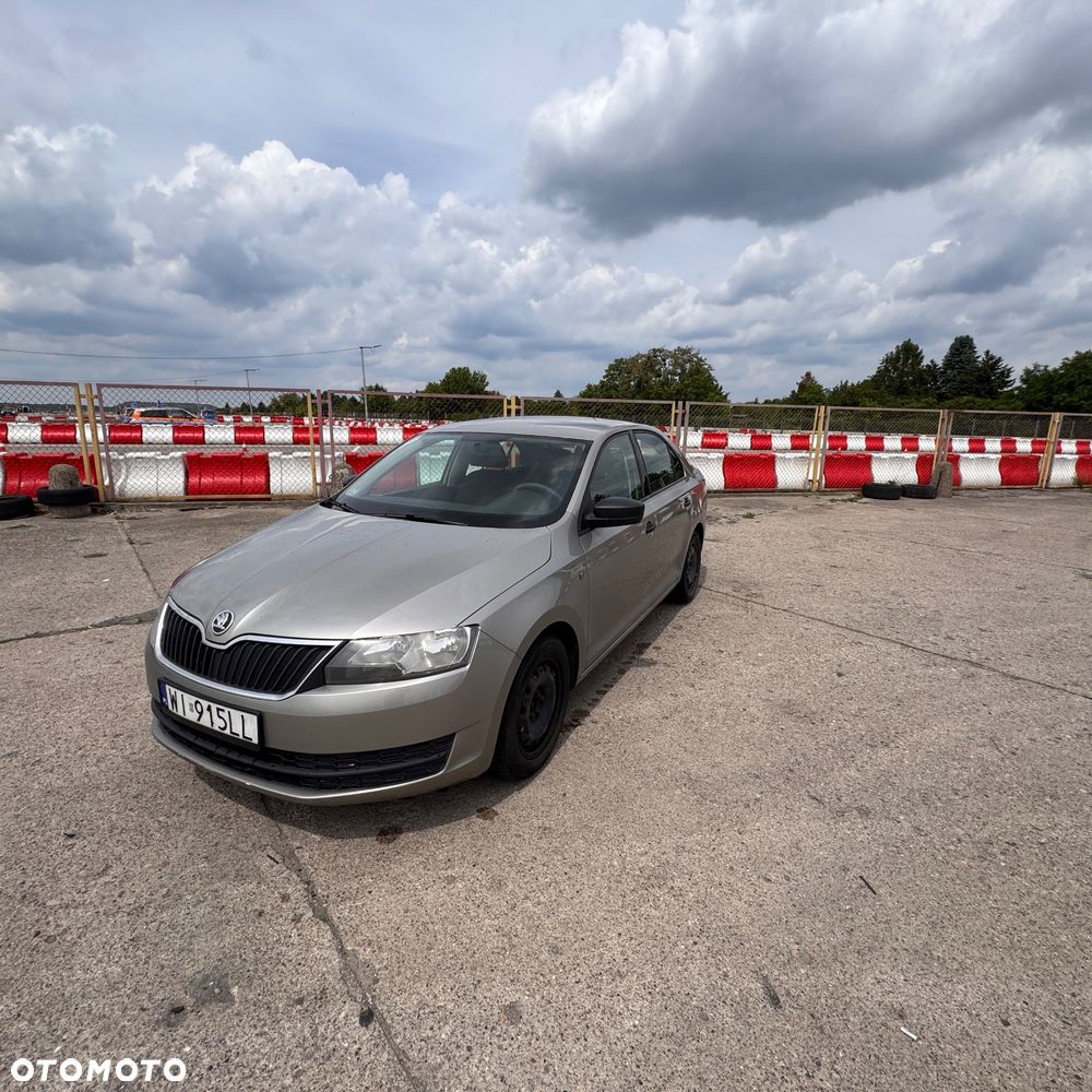 Skoda RAPID - 8