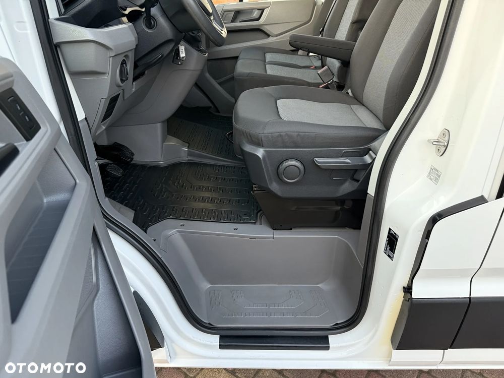 Volkswagen Crafter Doka Brygadówka - 21