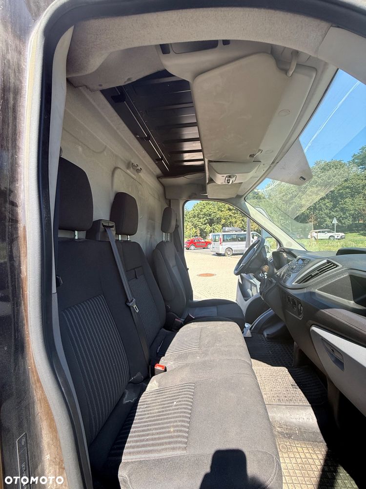 Ford Transit - 8