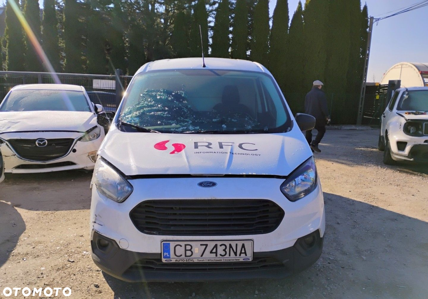 Ford TRANSIT COURIER - 19