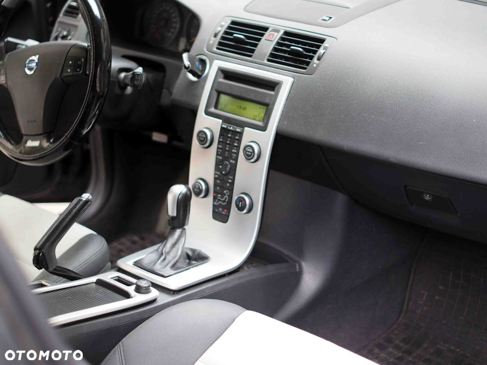 Volvo C30 2.0 Kinetic - 4