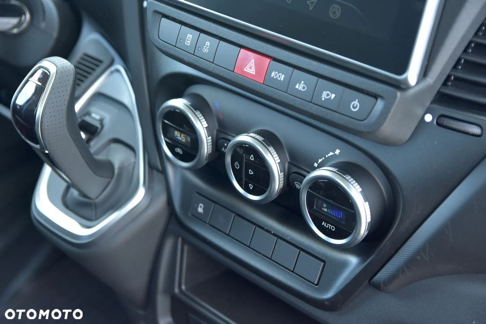 Iveco Daily 50C18 Skrzynia otwarta 6,1m do 3,5t skrzynka platforma - 17