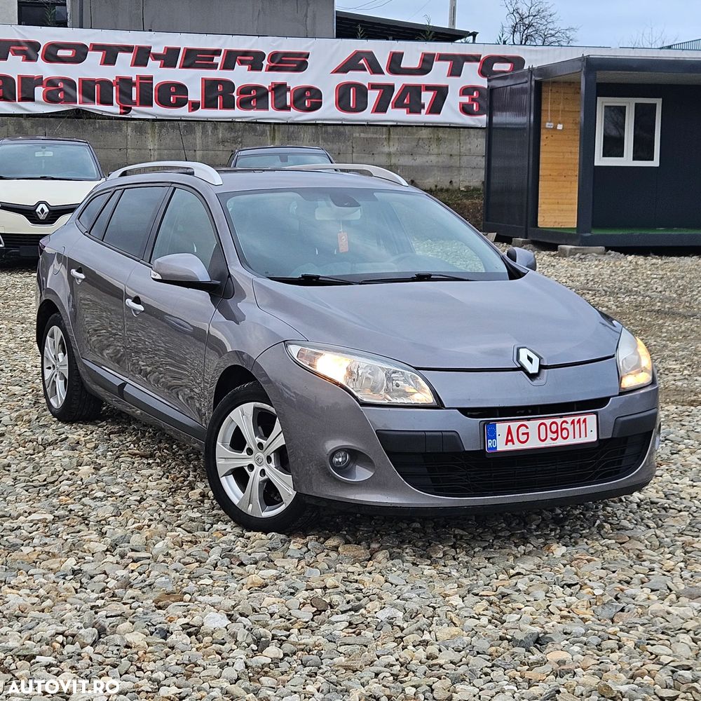 Renault Megane ENERGY dCi 110 Start & Stop Bose Edition - 2