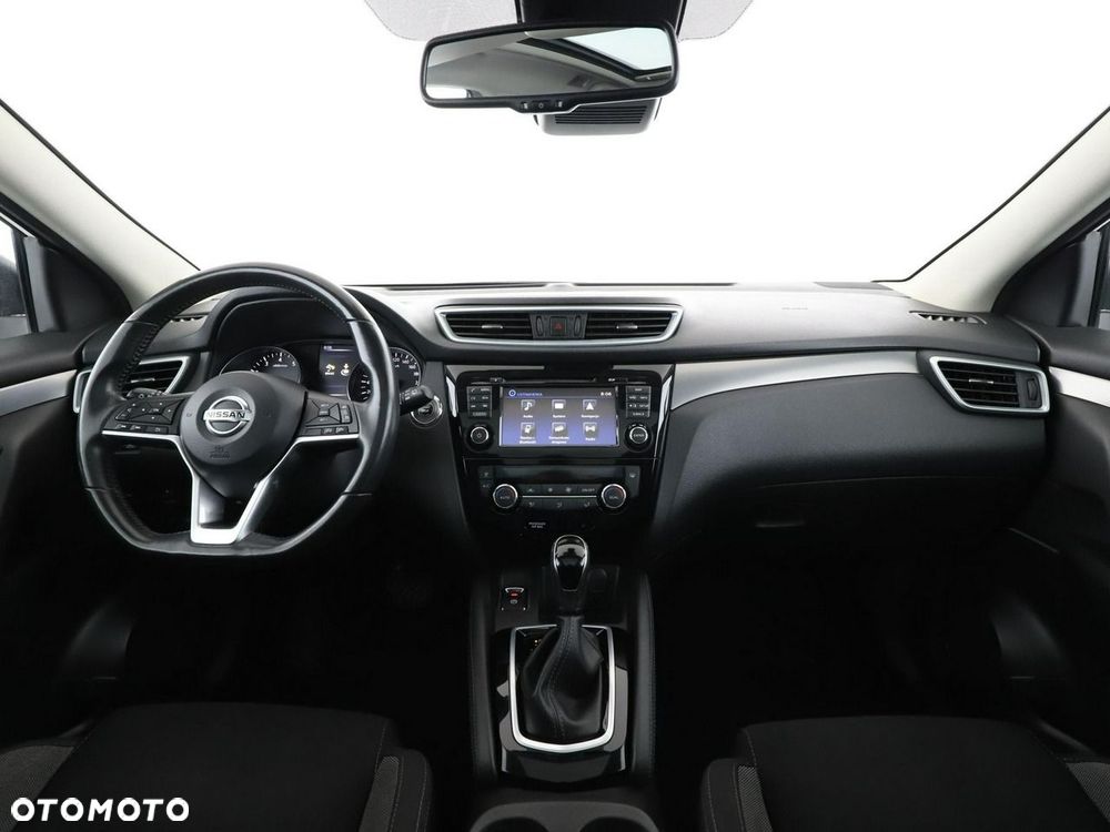 Nissan Qashqai 1.2 DIG-T N-Connecta Xtronic - 16