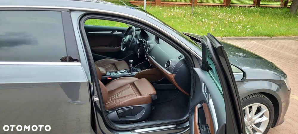 Audi A3 Sportback 2.0 TDI (clean diesel) quattro Ambition - 14