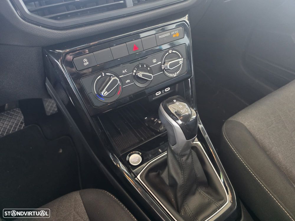VW T-Cross 1.0 TSI Urban DSG - 15