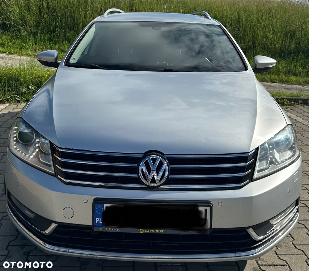 Volkswagen Passat 2.0 TDI DSG BlueMotion Technology Comfortline - 2