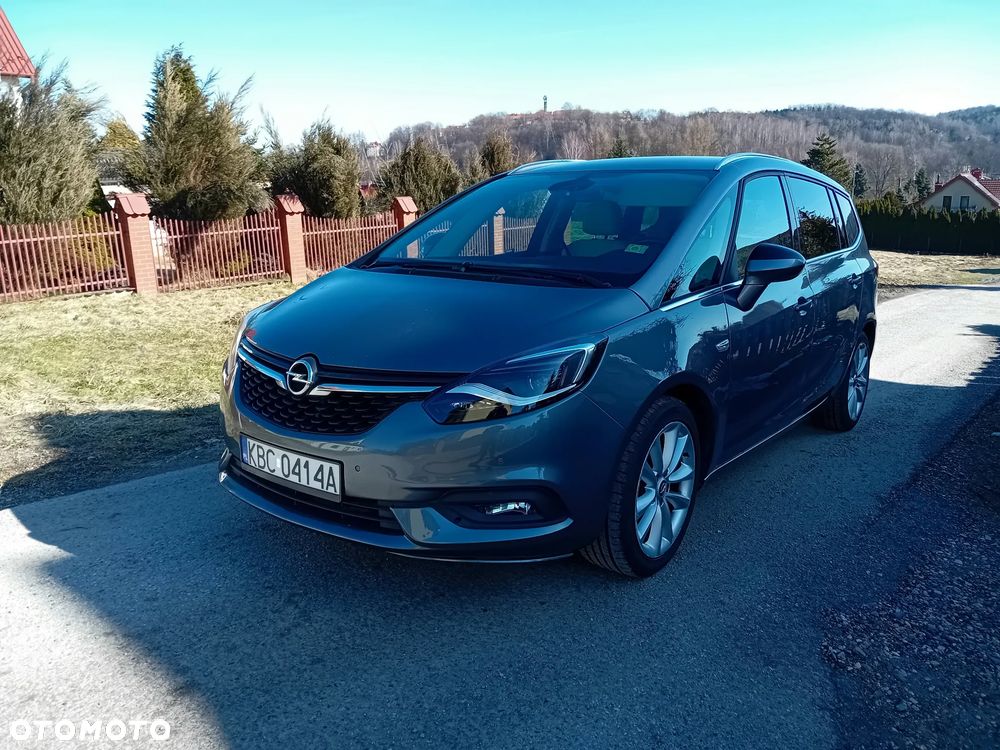 Opel Zafira - 2