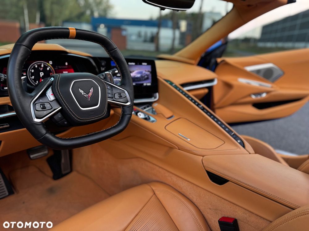 Chevrolet Corvette - 27