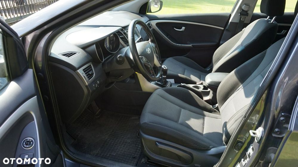 Hyundai i30 - 11