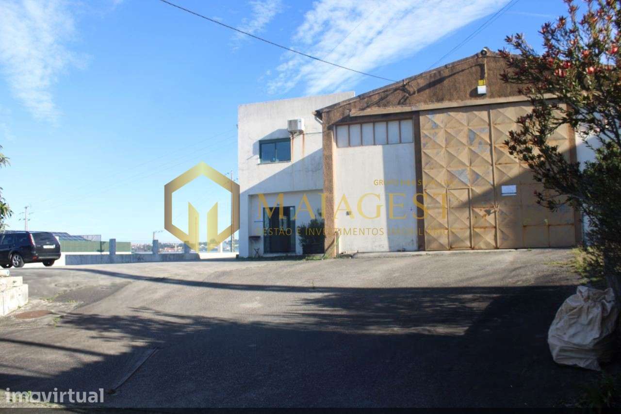Armazém Industrial em Lourosa - Grande imagem: 4/19