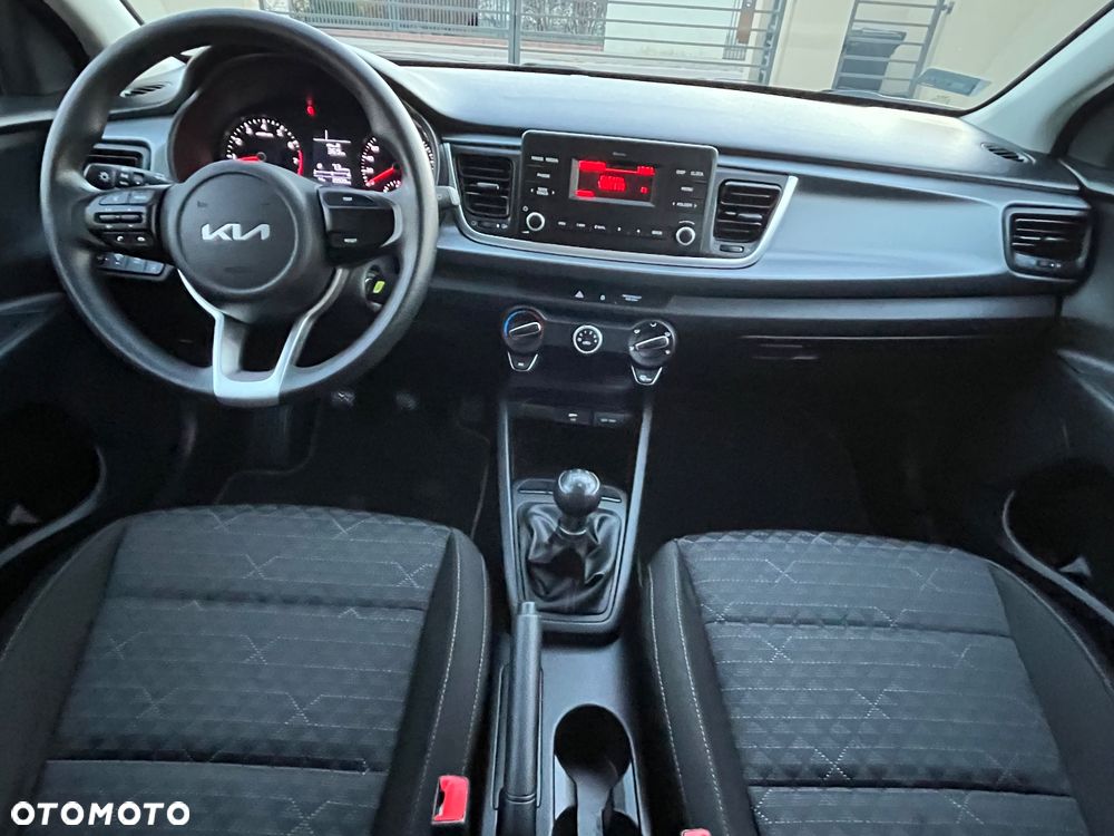 Kia Rio 1.2 M - 24