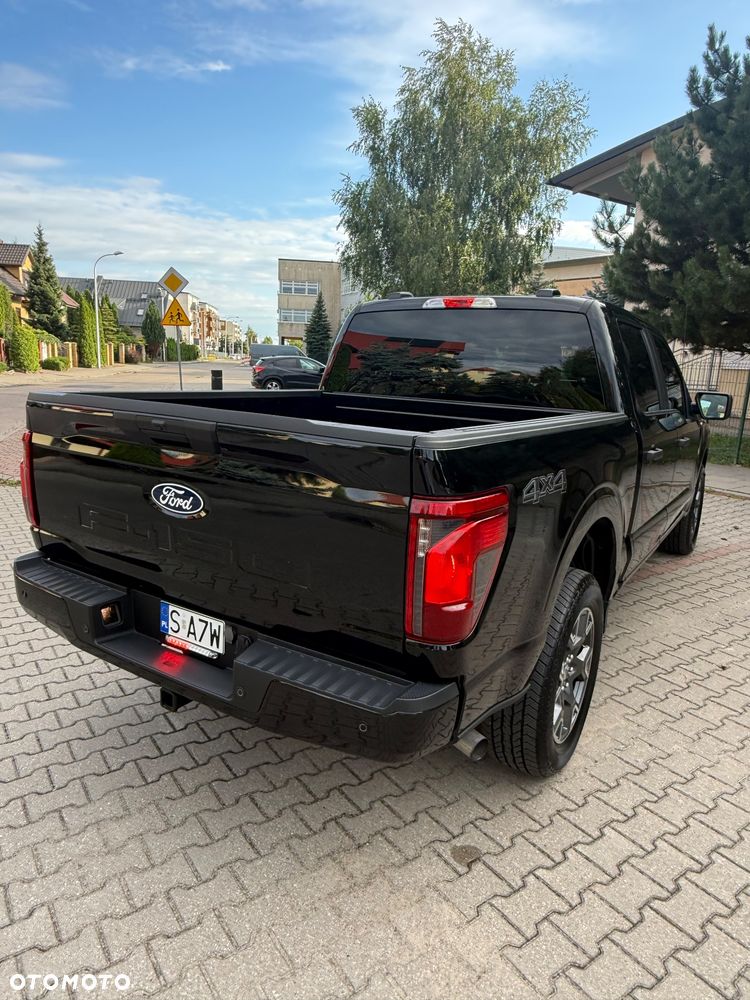 Ford F150 - 8