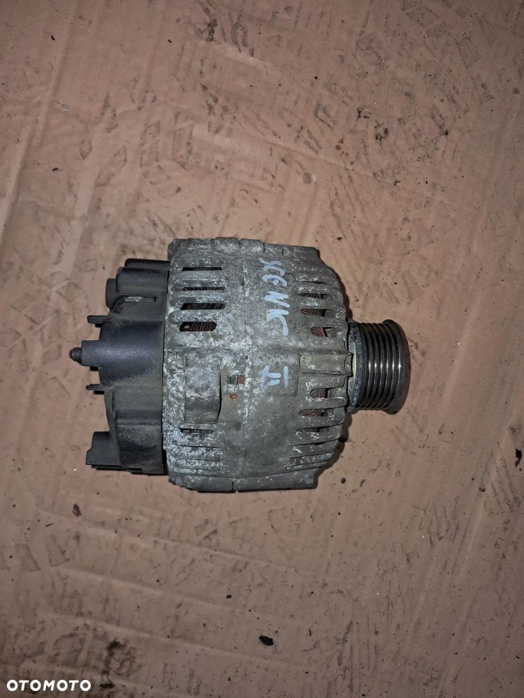 Renault Scenic II 1.6 Benzyna Alternator 8200667619 - 1