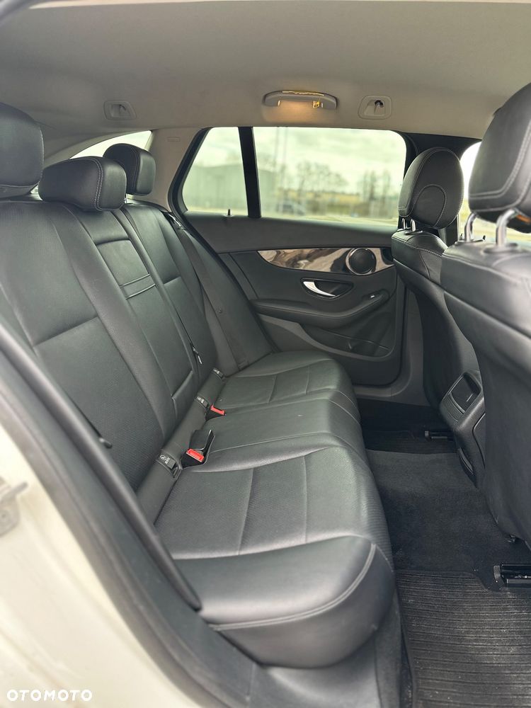 Mercedes-Benz Klasa C 200 (BlueTEC) d Avantgarde - 31