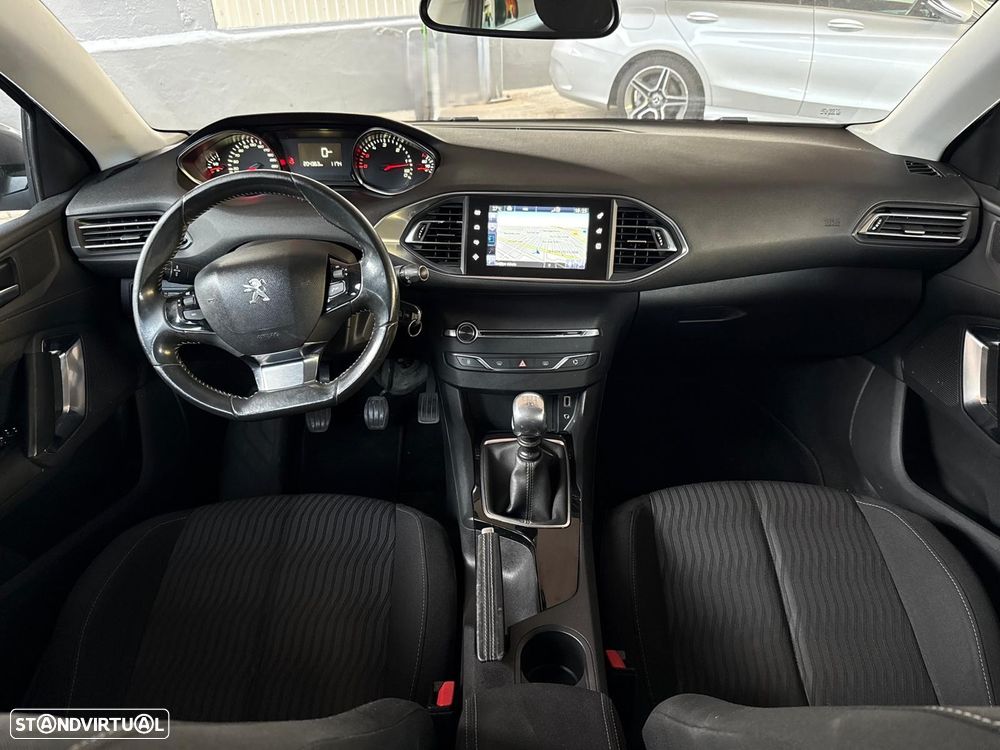 Peugeot 308 1.6 e-HDi Allure J17 - 27