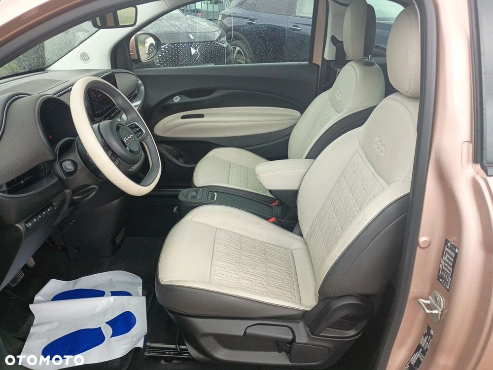 Fiat 500e - 10