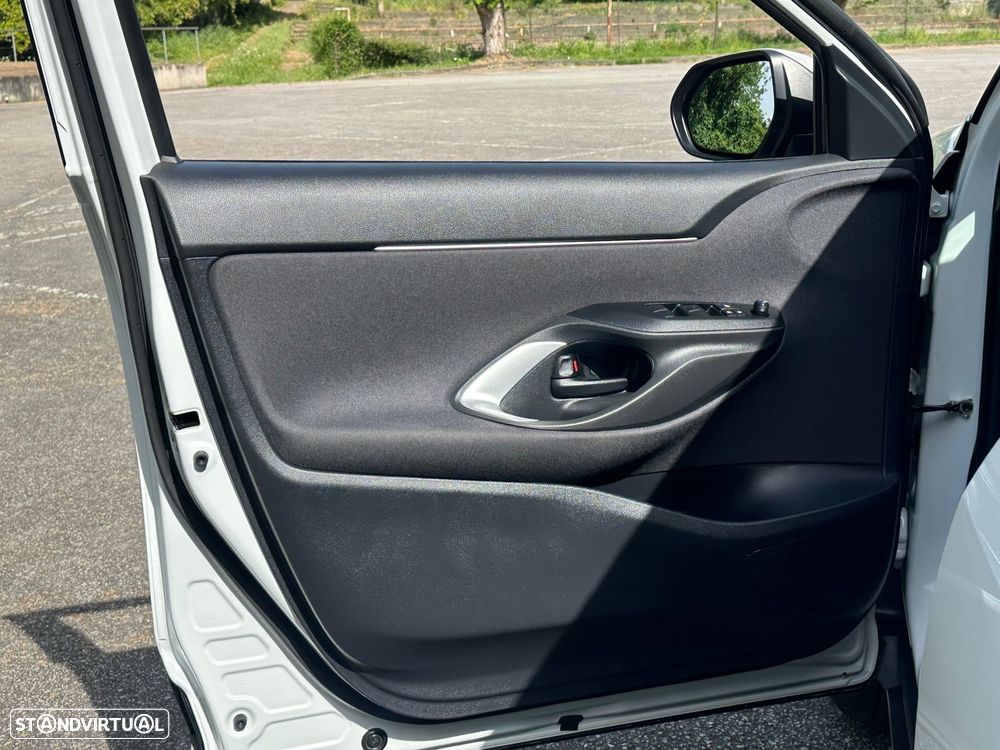 Toyota Yaris Cross 1.5 HDF Comfort Plus - 6