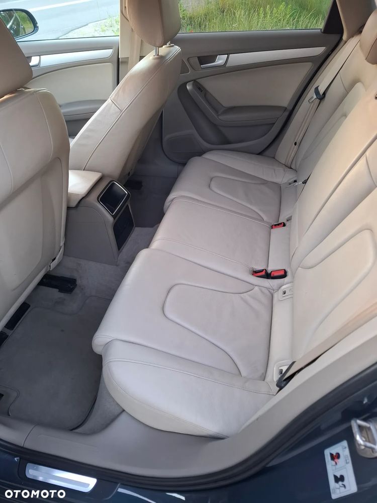 Audi A4 Avant 2.0 TDI Multitronic - 7