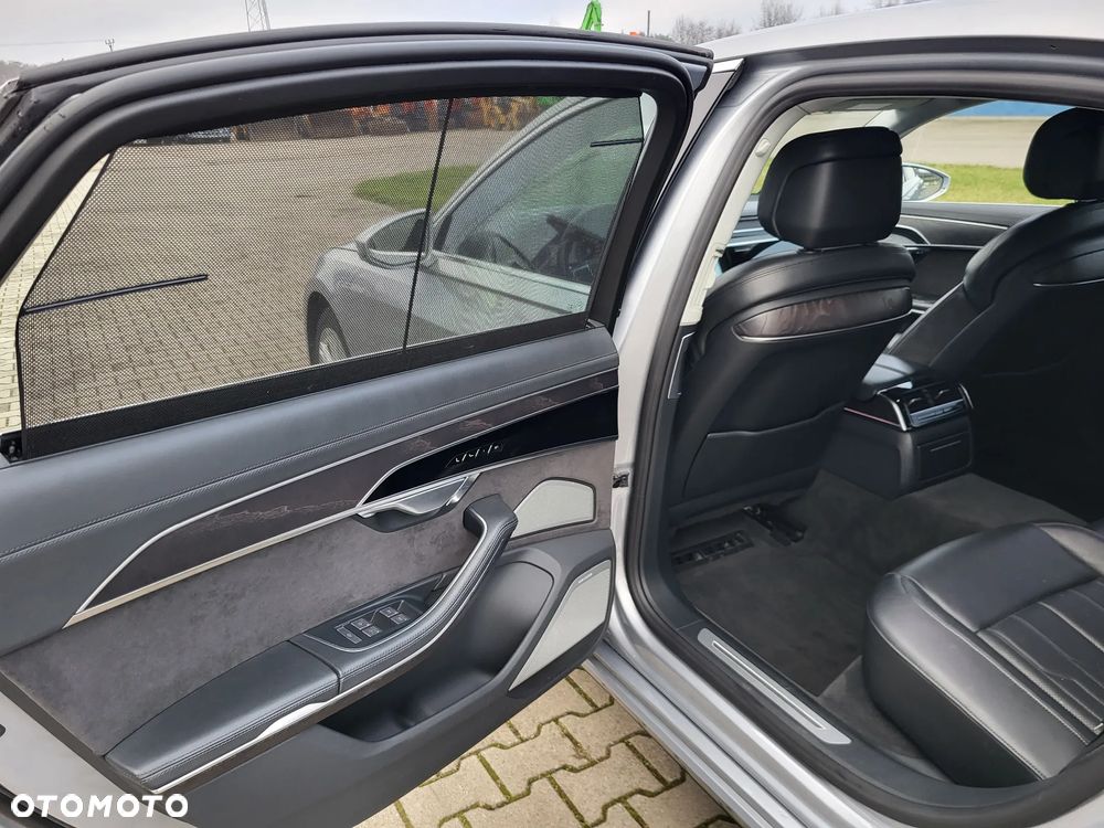 Audi A8 - 22