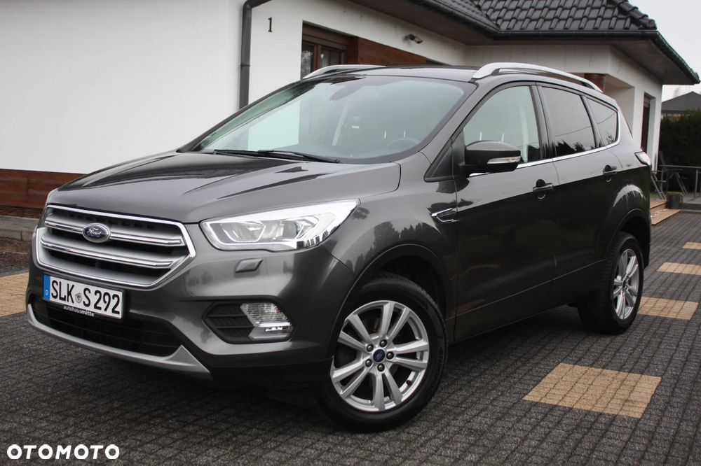 Ford Kuga 1.5 EcoBoost 2x4 Trend - 3