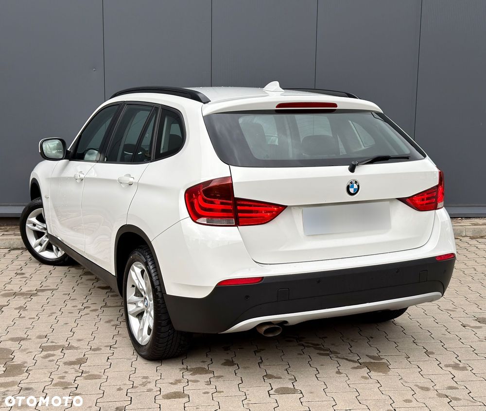 BMW X1 xDrive18d Sport Line - 40