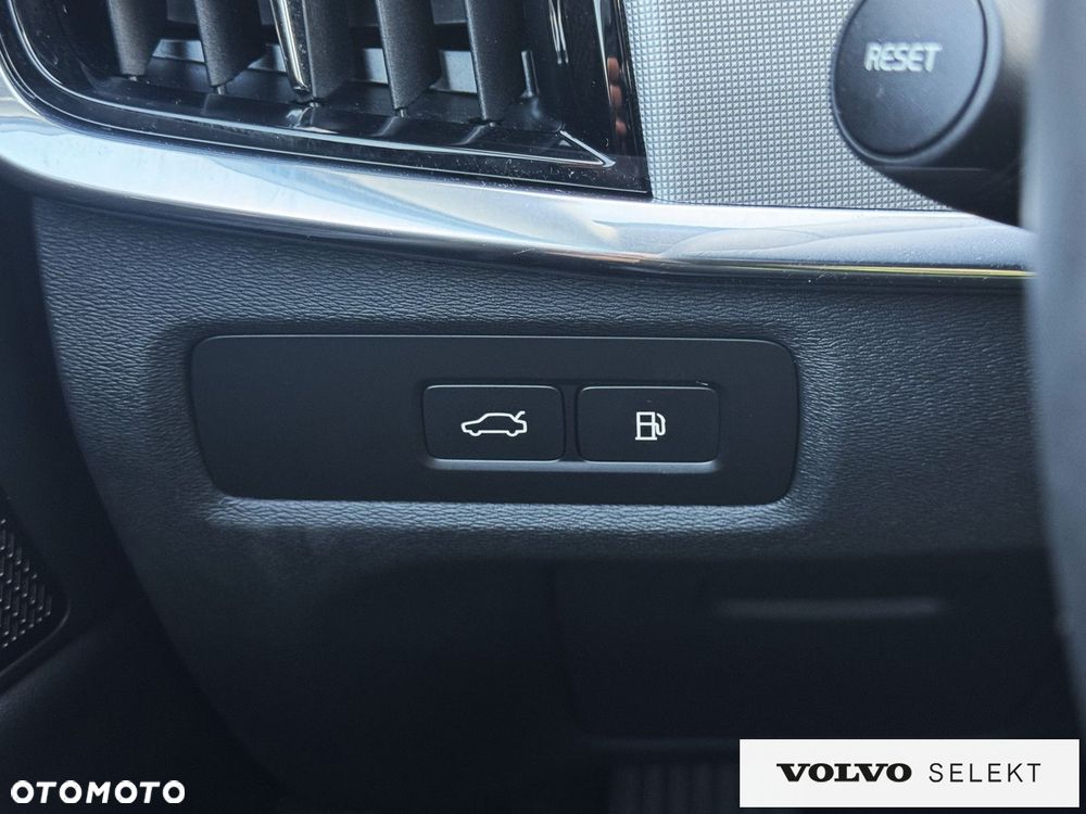 Volvo V90 - 36