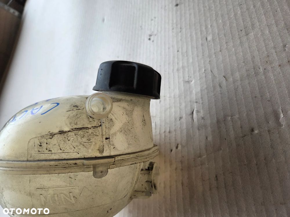 Zbiorniczek wyrównawczy Citroen C4 Cactus 1.5 BLUEHDI - 6