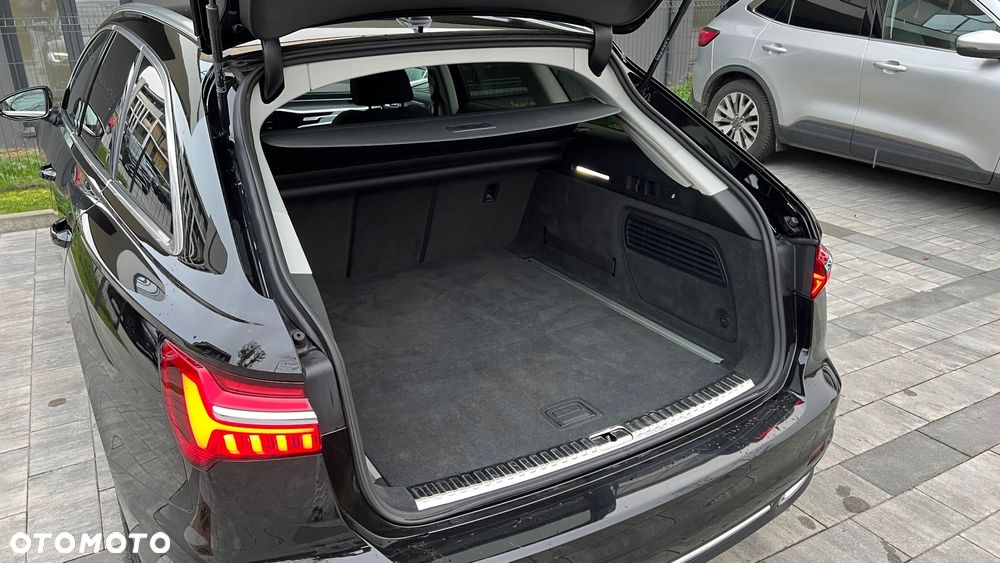 Audi A6 Avant - 16