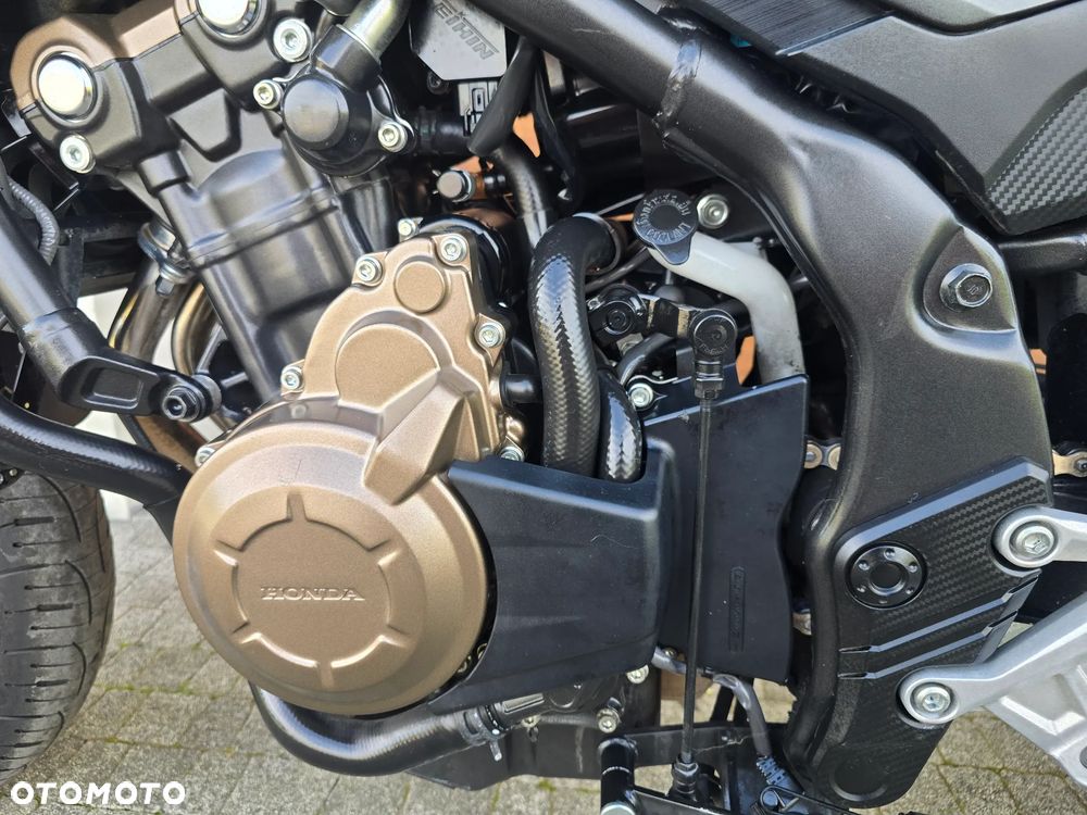 Honda CB - 20