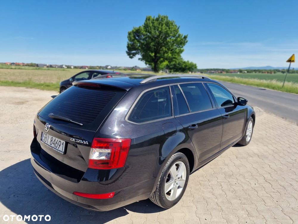 Skoda Octavia 1.6 TDI (Green tec) Style - 9