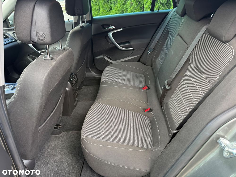 Opel Insignia - 30