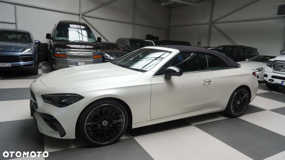 Mercedes-Benz CLE 300 mHEV 4-Matic AMG Line - 10