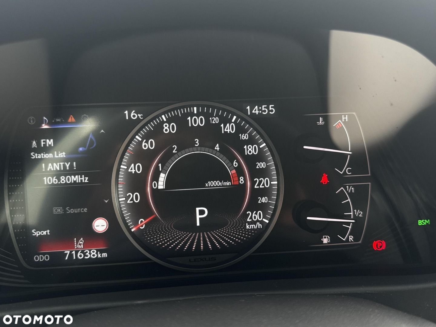 Lexus UX 200 GPF F Impression 2WD - 11
