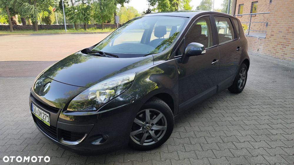 Renault Scenic 1.6 16V 110 TomTom Edition - 2