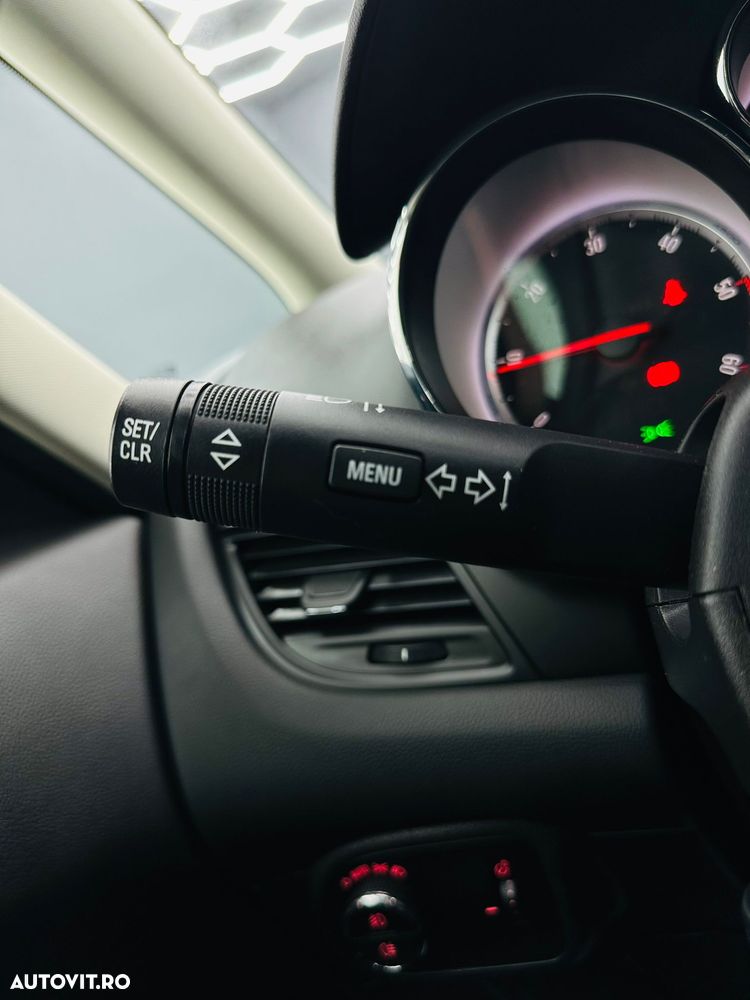 Opel Zafira 2.0 CDTI Start/Stop Cosmo - 28