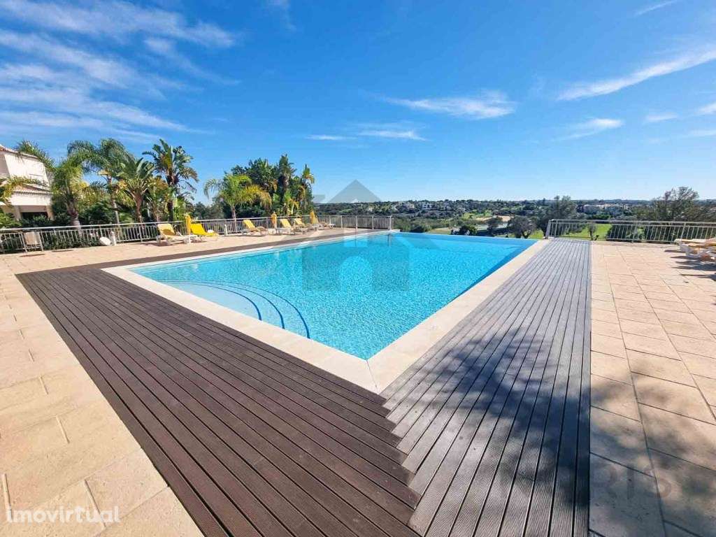 Moradia T2 para venda no Vale da Pinta Golf Resort - Lagoa - Grande imagem: 4/41