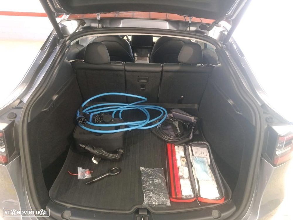 Tesla Model Y Performance Tração Integral - 13