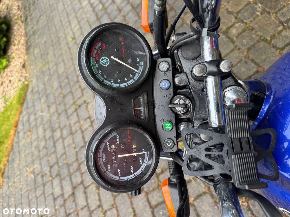 Yamaha YBR - 8