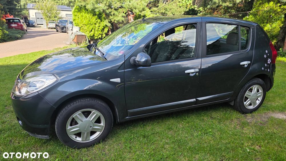 Dacia Sandero 1.6 Laureate - 7