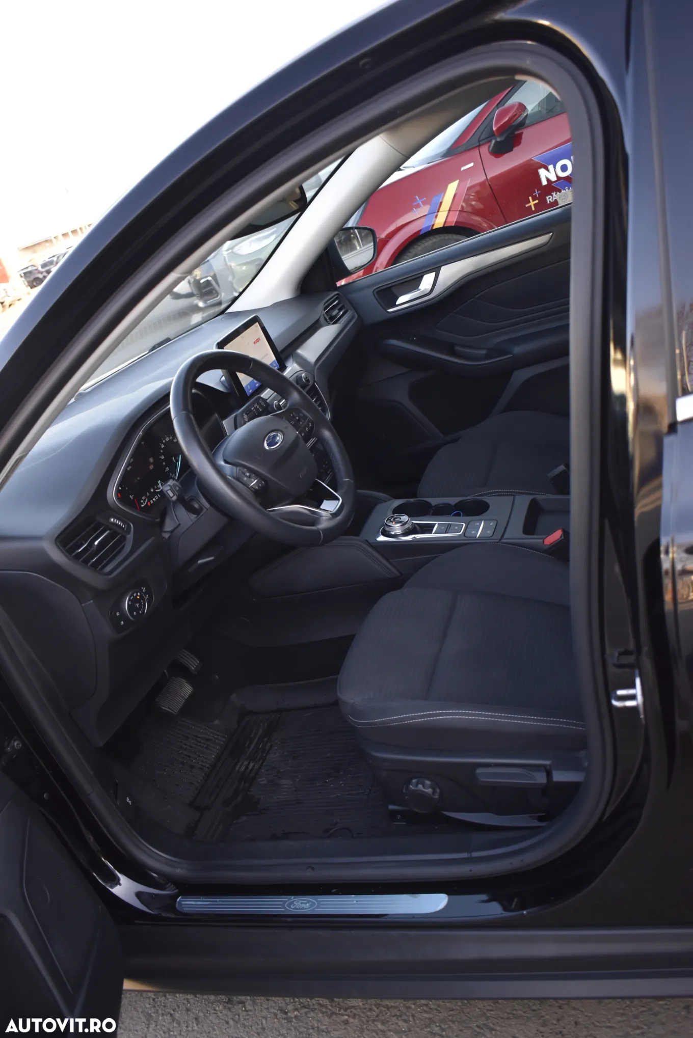 Ford Focus 2.0 EcoBlue Titanium - 12
